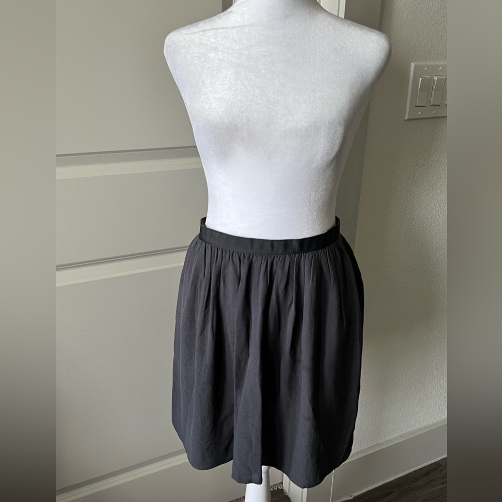 American Vintage Gray Pleated Skater Skirt Knee-Length
